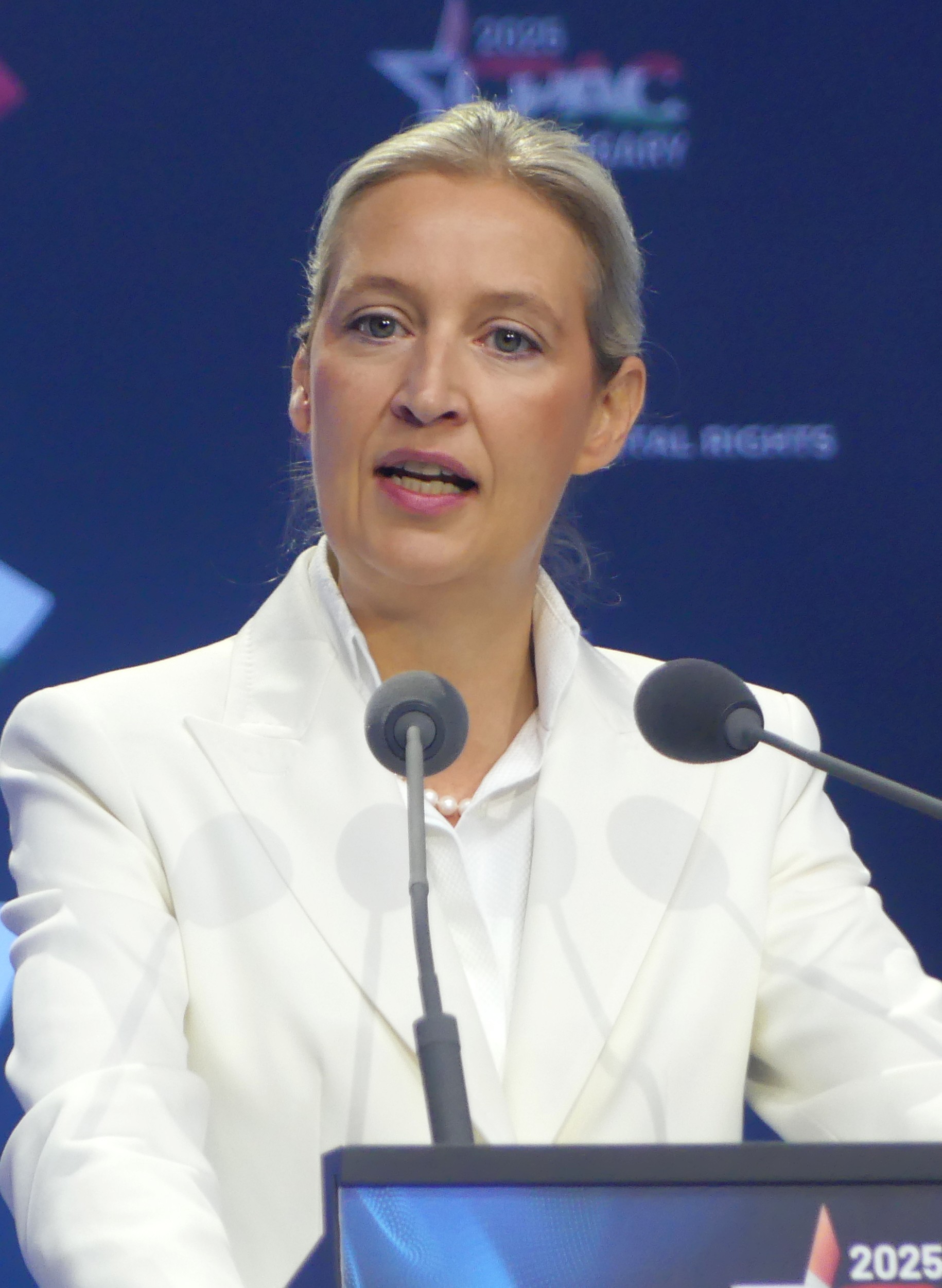 Alice Weidel bei einem öffentlichen Auftritt im Jahr 2025